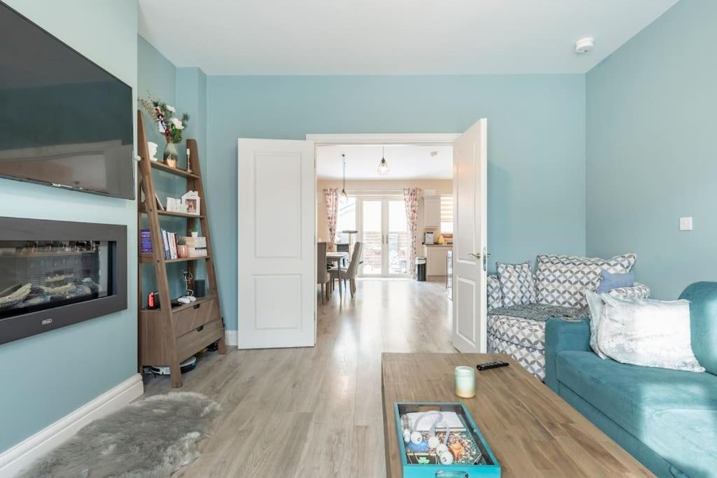 Dublin Jacuzzi Escape Apartment Екстериор снимка
