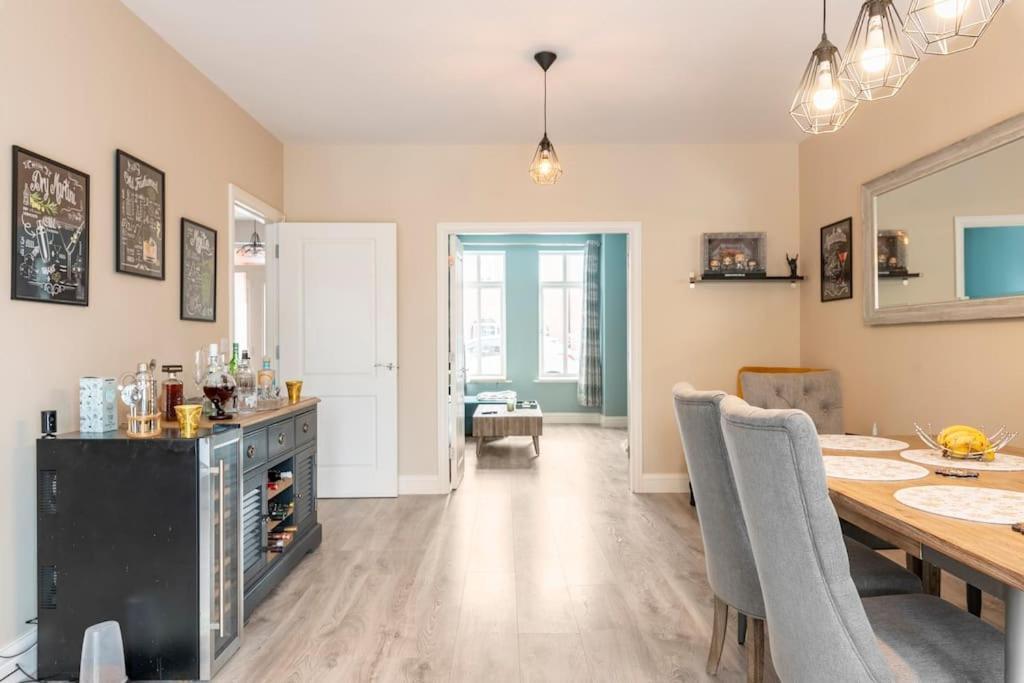 Dublin Jacuzzi Escape Apartment Екстериор снимка